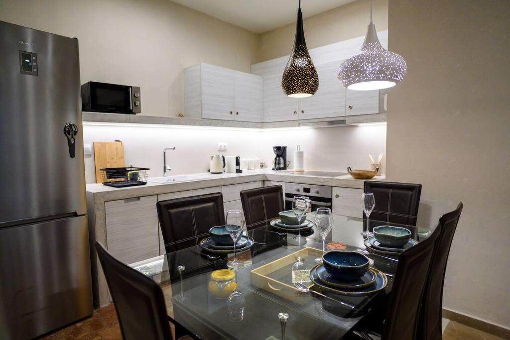 Appartamento Boho 2 Bdr Luxury Meets The East Atene Esterno foto